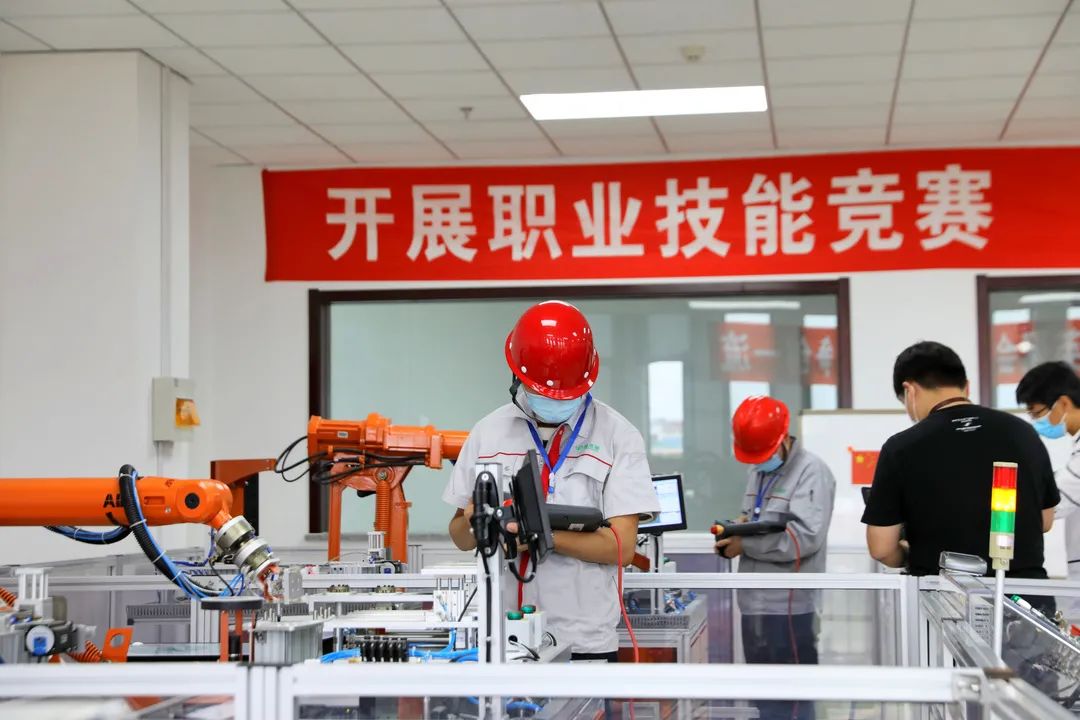 開展職業(yè)技能競賽，有利于培養(yǎng)更多高技能人才